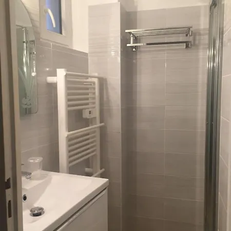 Apartment 6 Rue De La Tourraque *